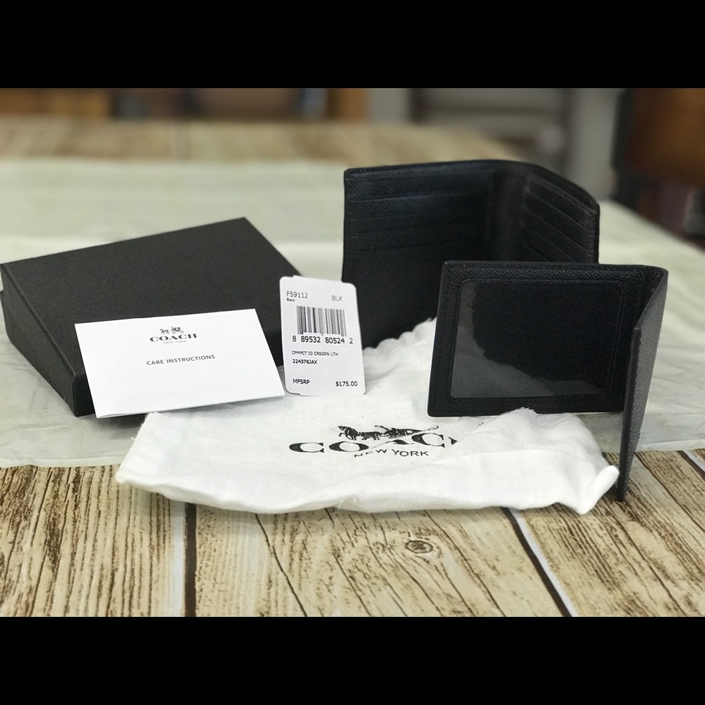 Practically New Black Leather COACH Men’s Wallet